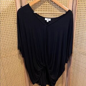 Umgee Black Short Sleeve Gathered Top